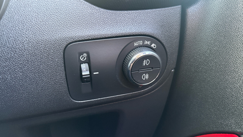 Vauxhall Crossland 1.2 Turbo [130] SRi Nav 5dr Petrol Hatchback